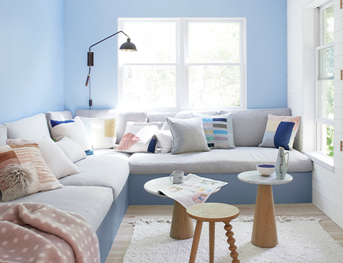 blue living room 482x370 1