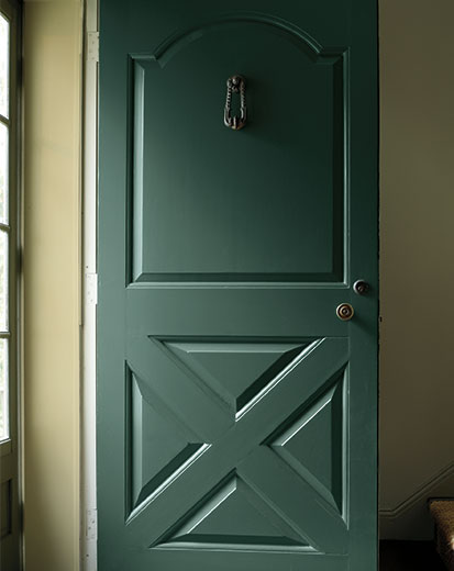 green-front-door-desktop_413x520