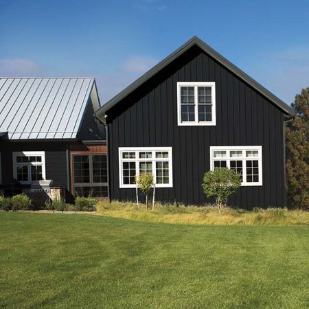 black-modern-farmhouse_640x640