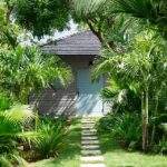 gray home blue door tropical heromobile 640x640