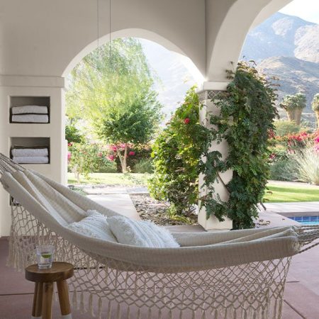 boho_patio_eveningwhite_mobile_640x640